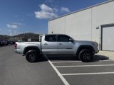 Used 2019 Toyota Tacoma TRD Off-Road image 4