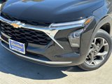 New 2025 Chevrolet Trax LT image 3