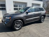 Used 2018 Jeep Grand Cherokee Limited image 3