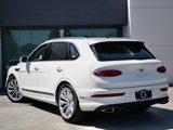 Used 2023 Bentley Bentayga image 3