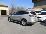 Used 2014 Chevrolet Traverse LT image 3