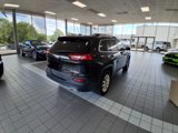 Used 2015 Jeep Cherokee Limited w/ Luxury Group image 5