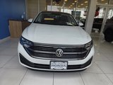 Used 2022 Volkswagen Jetta SE image 2