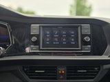Used 2024 Volkswagen Jetta SE image 6