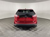 Used 2020 Ford Edge SEL w/ Convenience Package image 4
