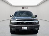 Used 2004 Chevrolet Avalanche Z71 w/ Sun And Sound Package image 2