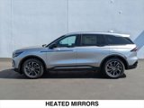 New 2025 Lincoln Nautilus Premier image 3