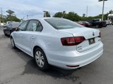 Used 2017 Volkswagen Jetta S image 4