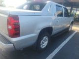 Used 2013 Chevrolet Avalanche LT image 3