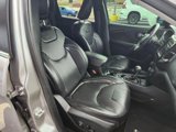 Used 2019 Jeep Cherokee Limited image 4