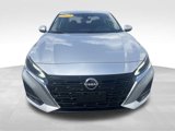 Used 2023 Nissan Altima 2.5 SV image 3
