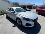 Used 2023 Nissan Altima 2.5 SV image 3