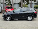Used 2016 Kia Sorento LX w/ LX Convenience Package image 5