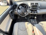 Used 2011 Toyota RAV4 4WD image 5