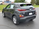 Used 2021 Hyundai Kona SE image 4