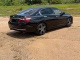 Used 2017 Honda Accord Sport image 5