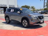 Used 2021 Nissan Rogue SV image 2