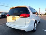 Used 2017 Chrysler Pacifica Touring-L w/ Tire & Wheel Group image 4