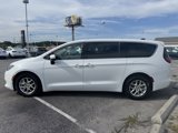 Used 2023 Chrysler Voyager LX image 4