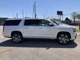 Used 2018 GMC Yukon XL Denali w/ Denali Ultimate Package image 2