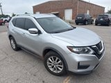 Used 2020 Nissan Rogue SV image 2