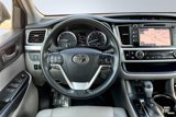 Used 2019 Toyota Highlander XLE image 5