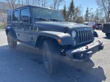 Used 2017 Jeep Wrangler Unlimited Rubicon image 2