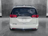 Used 2020 Chrysler Pacifica Limited image 4
