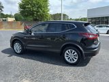 Used 2021 Nissan Rogue Sport S image 3