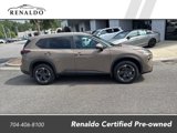 Used 2024 Nissan Rogue SV w/ SV Premium Package image 2