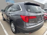 Used 2017 Honda Pilot LX image 2