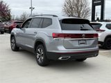 New 2025 Volkswagen Atlas SE image 4