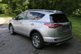 Used 2018 Toyota RAV4 XLE image 3