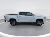 Used 2019 GMC Canyon Denali image 2