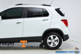 Used 2020 Chevrolet Trax LT w/ LT Convenience Package image 4