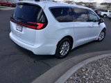 Used 2023 Chrysler Pacifica Touring-L image 5