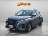 Used 2023 Nissan Kicks SV image 2