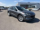 Used 2021 Ford Escape SE image 2
