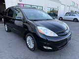Used 2010 Toyota Sienna XLE image 6