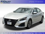 Used 2024 Nissan Altima 2.5 SV image 1