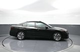 Used 2024 Subaru Legacy Limited image 5