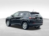 Used 2024 Jeep Compass Latitude image 3