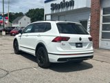 Used 2022 Volkswagen Tiguan SE R-Line image 3