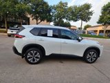 Used 2022 Nissan Rogue SV w/ SV Premium Package image 4