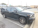 Used 2015 Chevrolet Suburban LT w/ Luxury Package image 2