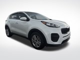 Used 2017 Kia Sportage LX image 3