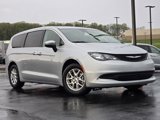 Used 2023 Chrysler Voyager LX image 2