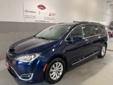 Used 2017 Chrysler Pacifica Touring-L image 5