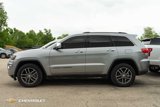Used 2017 Jeep Grand Cherokee Limited w/ Luxury Group II image 2