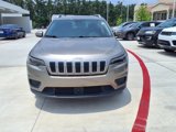 Used 2021 Jeep Cherokee Latitude image 3